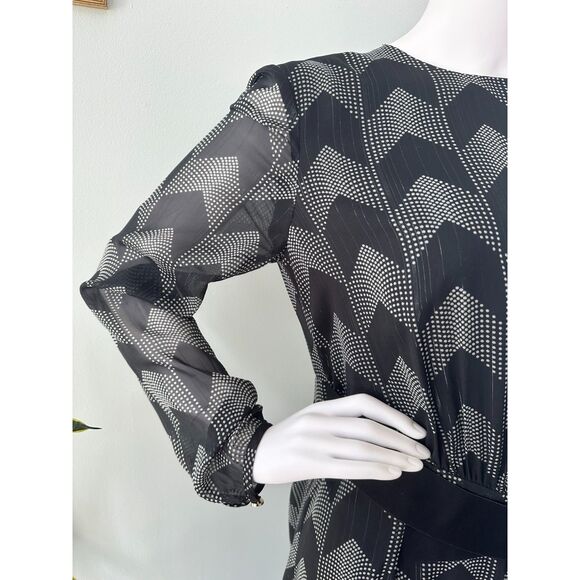 Ted Baker London Atlas Long Sleeve Midi Dress Black Chevron Modest Style size 3 - Picture 8 of 15